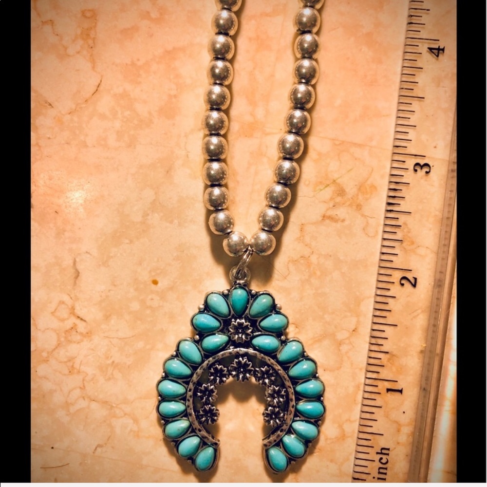❤️SOLD OUT❤️ ON REORDER SQUASH BLOSSOM NECKLACE - Picture 1 of 5